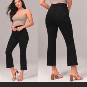 Abercrombie & Fitch NWT Curve Love Ultra High Rise Kick Flare Ankle Jean Sz 28
